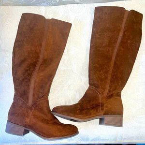 Brand new, size 9.5 dark camel suede boots